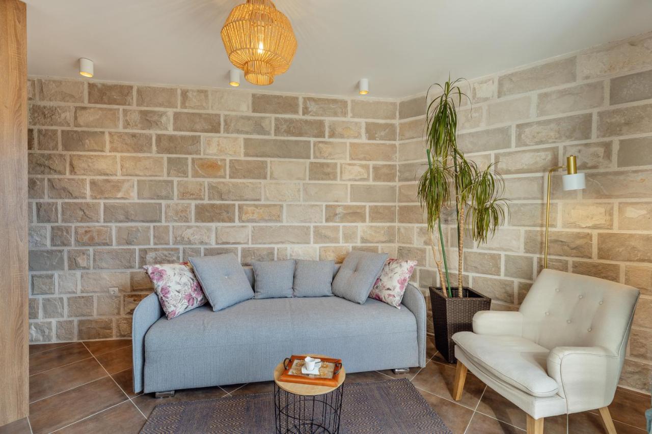Stylish Mini-House With Garden & Beach Bijela Dış mekan fotoğraf